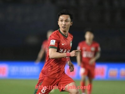 金年会体育-英超球队老板身价排行榜及其背后财力支持